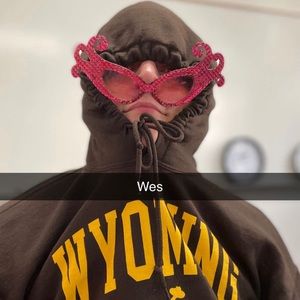 Meet your Posher, Wes